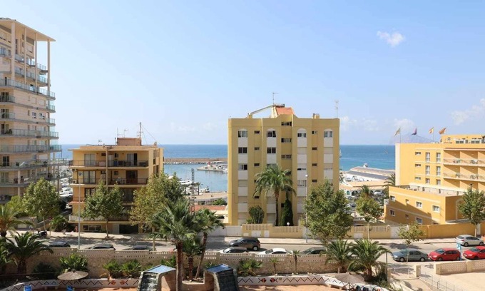 Calpe Apartment | 25D TB 2nd line of the beach with sea views