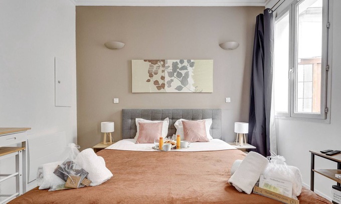 Batignolles Apartment | 273 Biotta 3 – Cozy Studio Near Parc Monceau