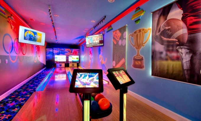 Kissimmee House | 28 Bedrooms Sports & Safari Bowling Mansions, SIDE BY SIDE, Sleep 80