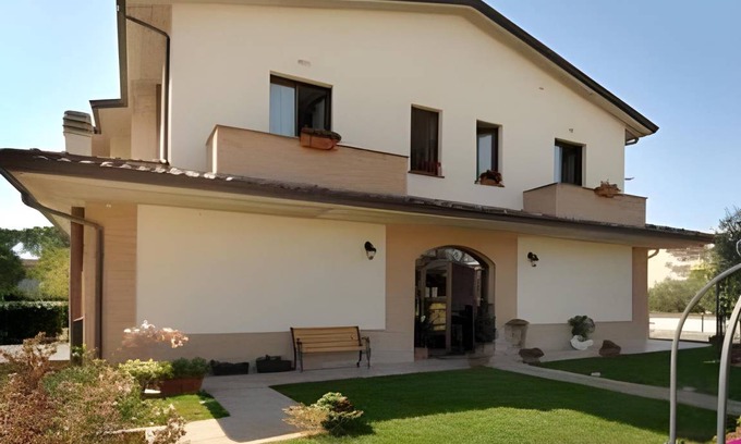 Bastia Umbra Bed & Breakfast | 28 m² Bed and breakfast ∙ 5 guests