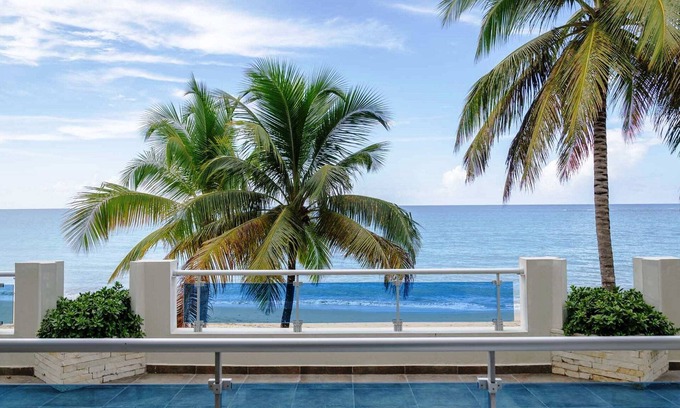 Cabarete Apartment | 2BD Beachfront Condo with great sea views in Central Cabarete!
