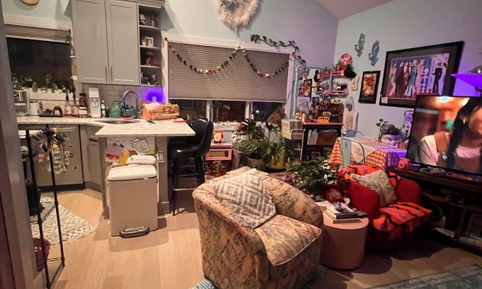 The Heights Condo | 2bed/2ba MAXIMALIST Close to NYC in fantastic Jersey City