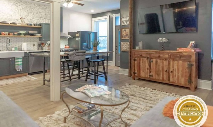 Tower Grove East Condo | 2BR w/Workspaces & Deck/ABODEbucks