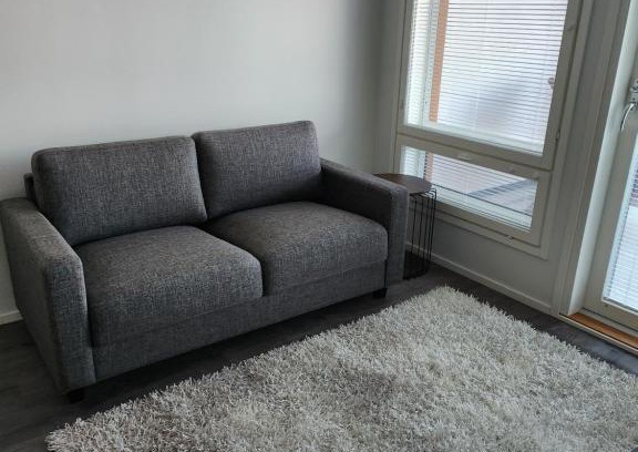 Ylamylly Apartment | 2h+s+lasitettuparveke joki näkymä
