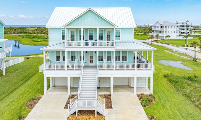 Red Fish Cove House | 2nd Row Retreat, Elevator, Beach & Bay Views, All Bedrooms w/Deck Access