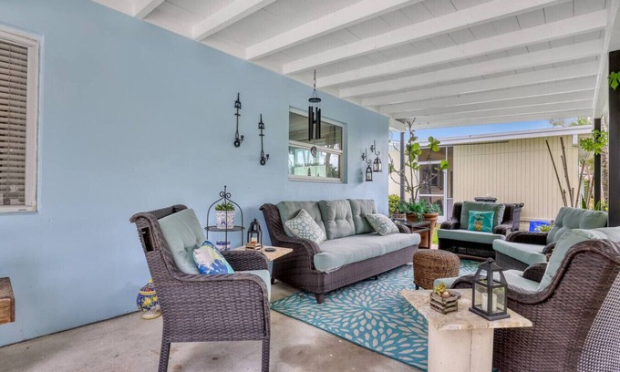 Florida North Atlantic Coast House | 3/2 king bed, family, beaches, golf, & fishing