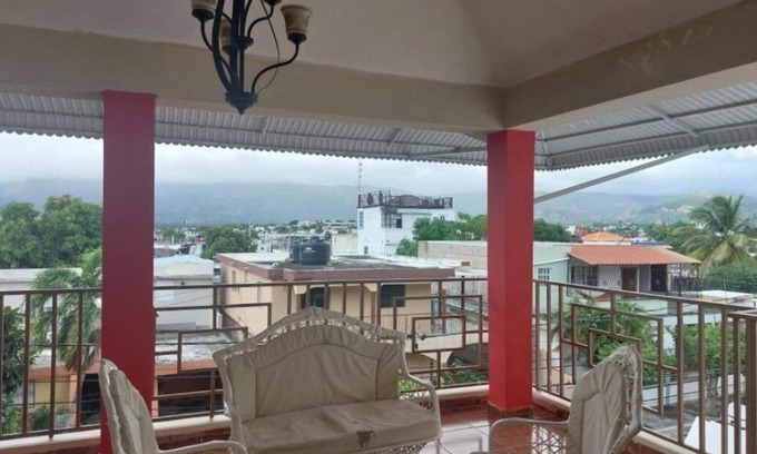 Santiago de los Caballeros Apartment | 3-bedroom apartment in fantastic Santiago de los Caballeros with WiFi, AC