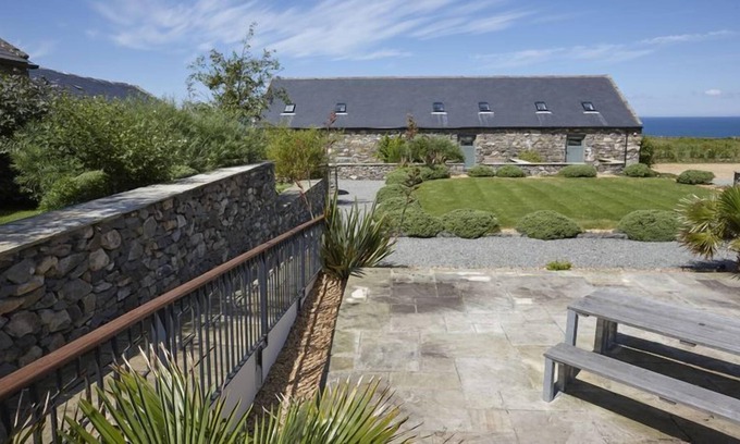 Pistyll House | 3 Bed - Stables 1