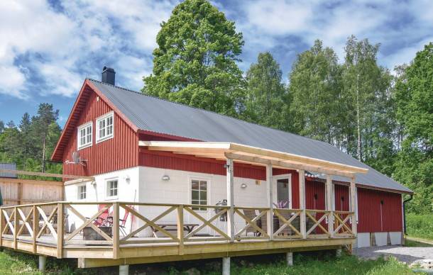 Rullan House | 3 bedroom accommodation in Långserud