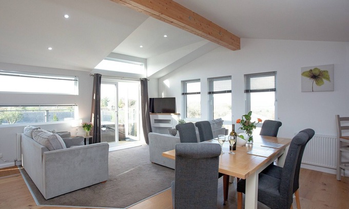 Liverton Cottage | 3 bedroom accommodation in Newton Abbot