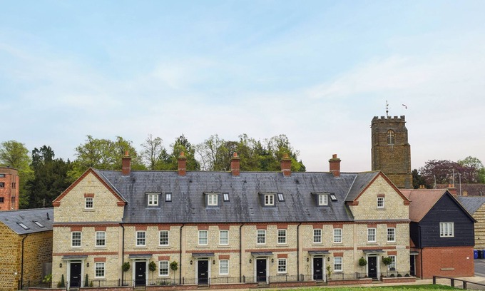 Towcester Cottage | 3 bedroom accommodation in Towcester