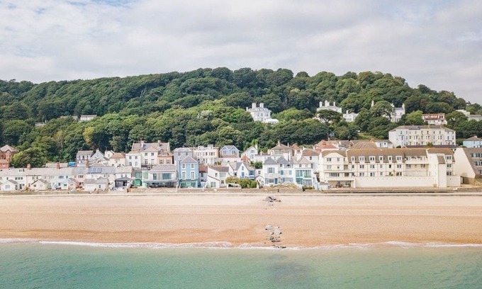 Sandgate House | 3 bedroom accommodation in Sandgate