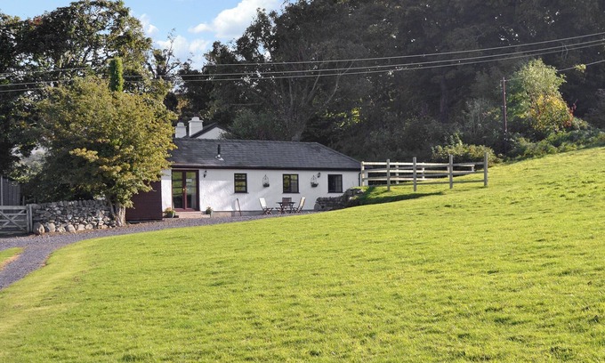 Bangor Cottage | 3 bedroom accommodation in Tregarth, near Bangor