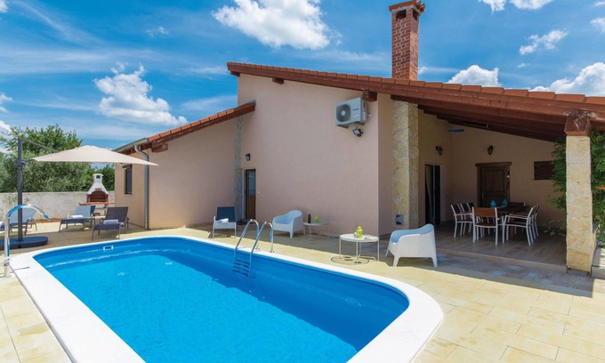 Buici House | 3 bedroom accommodation in Porec