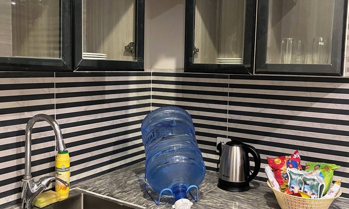 Islamabad Apartment | 3-bedroom apartment in enchanting Islamabad with AC, WiFi