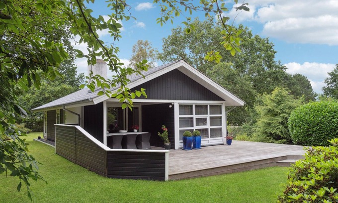 Fjellerup Strand House | 3 bedroom awesome home in Glesborg