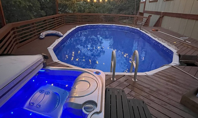 Lake Arrowhead Cabin | 3-bedroom cabin in lovely Lake Arrowhead with AC, fitness room