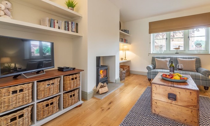 Snettisham Cabin | 3 bedroom Cottage in Snettisham - KT186