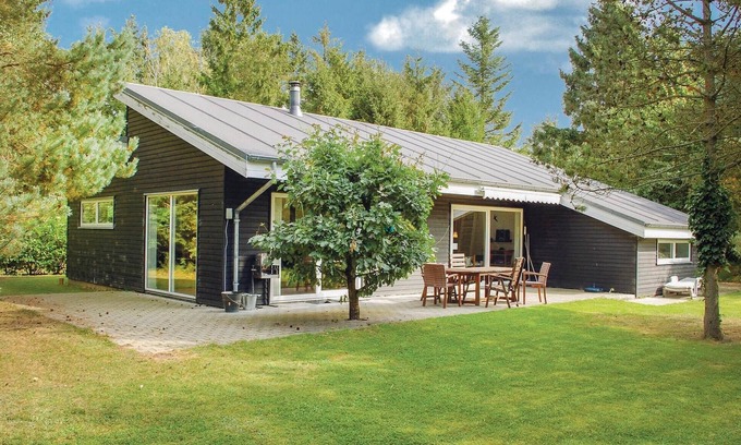 Ronde House | 3 bedroom gorgeous home in Rønde