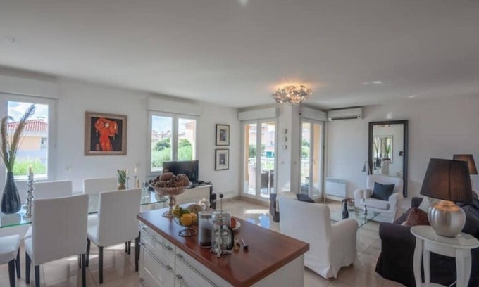 Plaine de la Brague Apartment | 3 bedroom -high standard, pool, parking