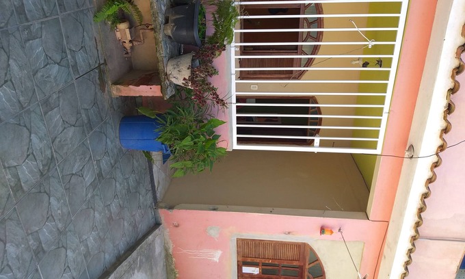 Jardim Esperanca House | 3 bedroom house, 20 minutes from Peró Beaches and Conchas Beach