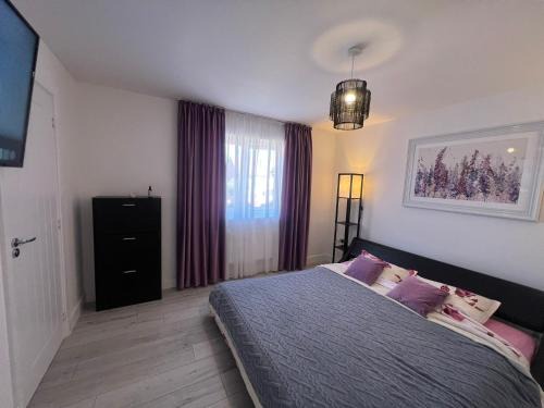 Ford House | 3 Bedroom House Accommodation near Goodwood