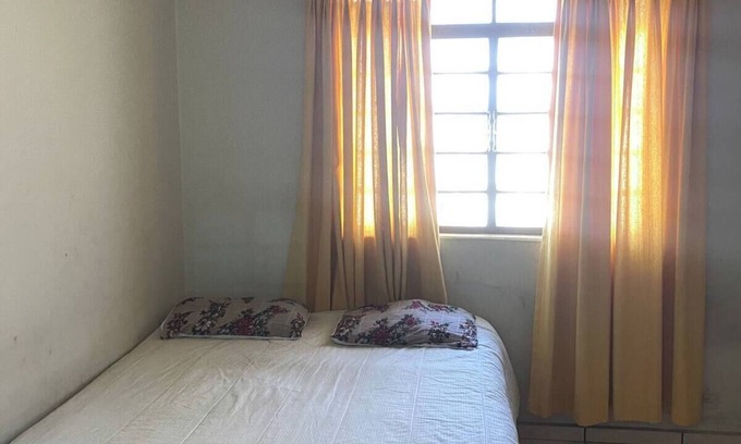 Setor Central House | 3 Bedroom House - Garage - Great for families - Good and cheap - Best value for money