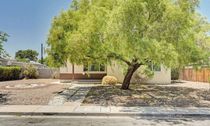 McNeil Estates House | 3-bedroom house in marvelous Las Vegas with AC, WiFi. Enjoy your stay