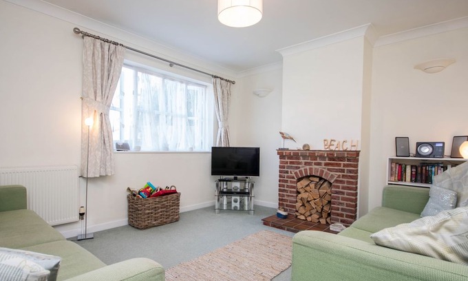 Studland House | 3 bedroom House in Studland - DC072