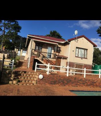 Berea House | 3 Bedroom Manor Gardens House