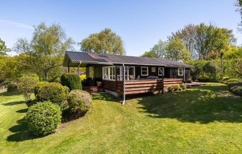 Hvalpsund House | 3 Bedroom Nice Home In Farsø