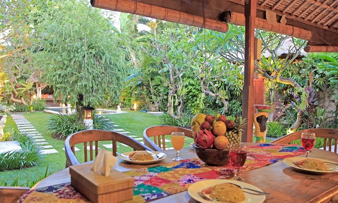 Dyanapura House | 3 Bedroom Open plan Home in Central Seminyak, Pool with children section