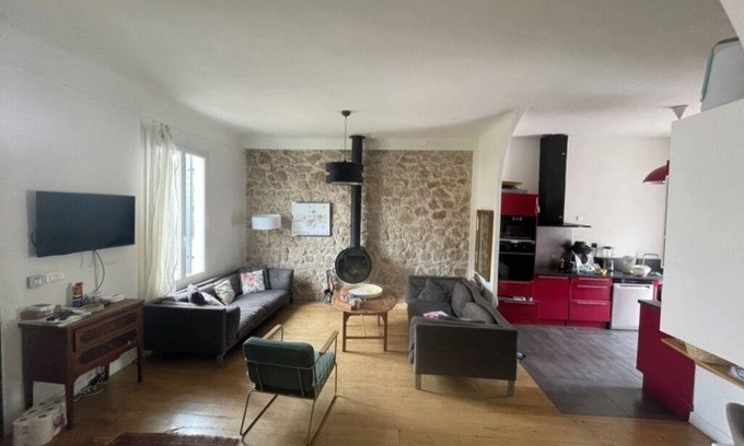 12th Arrondissement House | 3 Bedroom Private vacation home in Marseille