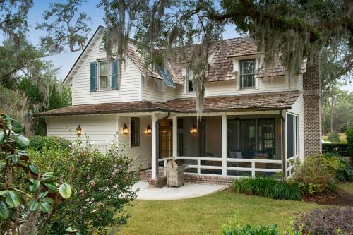 Palmetto Bluff House | 3 Bedroom Wilson Village Home 10