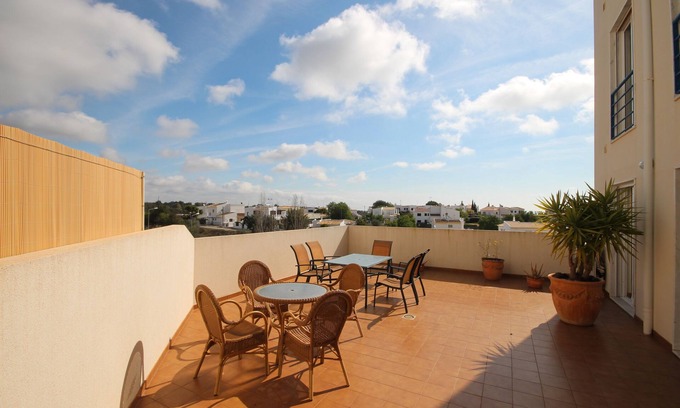 Tavira Apartment | 3 bedrooms, 50 m2 private terrace, air conditioned all rooms, renovated 2022