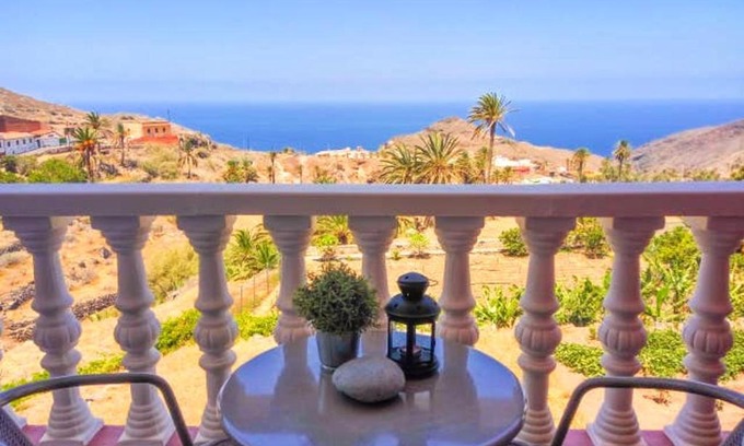 Alojera Apartment | 3 bedrooms appartement with wifi at Alojera