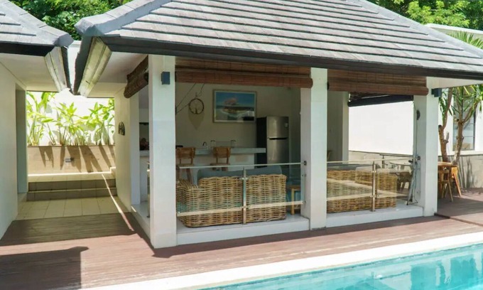 Uluwatu Villa | 3 br villa across from Thomas beach, Uluwatu .