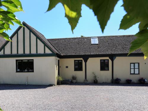 Rousdon House | 3 Home Farm South
