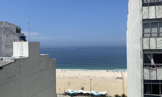 Leme Apartment | 3 minutes from Leme beach | GS1102