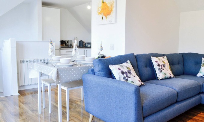 Gatehouse-of-Fleet Cottage | 3 Old Posting Stables