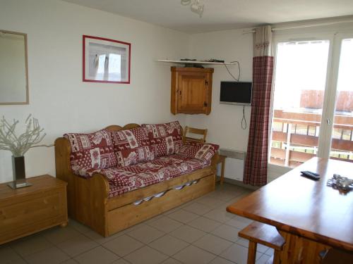 Prapoutel Apartment | 3 pièces au pied des pistes avec balcon, cuisine équipée et casier à skis - FR-1-557-23