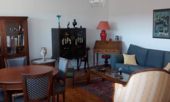 Saint - Aubin - Dupuy Apartment | 3 room apartment 70 m2 hyper-center 4 people