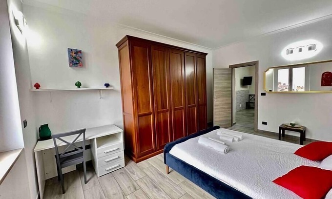 Vanchiglietta Apartment | [3 rooms] Apartment facing the Mole
