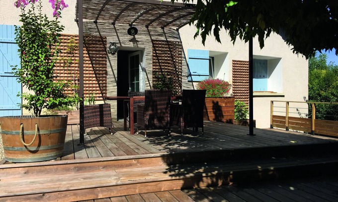 Nerac House | 3-star cottage for 6 to 8 people with swimming pool in Nérac