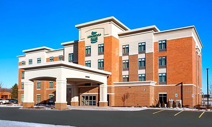 East Syracuse Hotel | 3-Star Hotel ∙ Homewood Suites by Hilton Syracuse - Carrier Circle