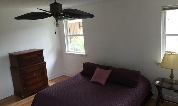 Fillmore House | 30 DAY MIN. Beautiful Courtyard House close to , JAZZ FEST. CITY PARK