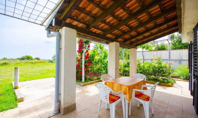 Banjole Apartment | 30 m² Apartment ∙ 1 bedroom ∙ 2 guests