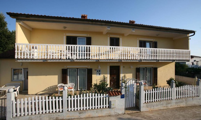 Liznjan Apartment | 30 m² Apartment ∙ 1 bedroom ∙ 2 guests