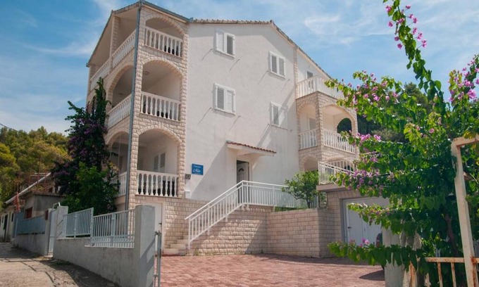Municipality of Trogir Apartment | 30 m² Apartment ∙ 3 guests