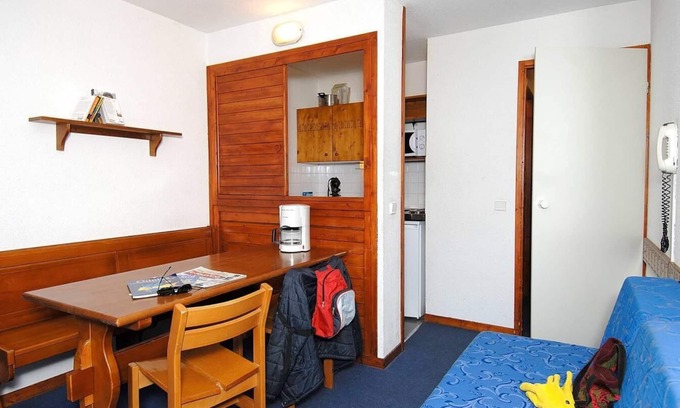 Val-d'Isere Apartment | 300m from ski slopes, balcony, tv, ski locker, 28-33m², Val d'Isère